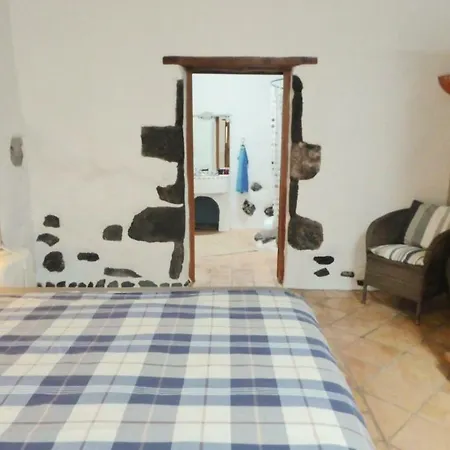 El Patio Apartment *